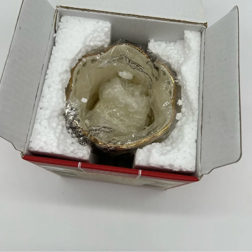 Lenox Angel Votive Candle Holder Ivory Gold Trim Christmas Decor NIB 3.5 - Picture 4 of 10